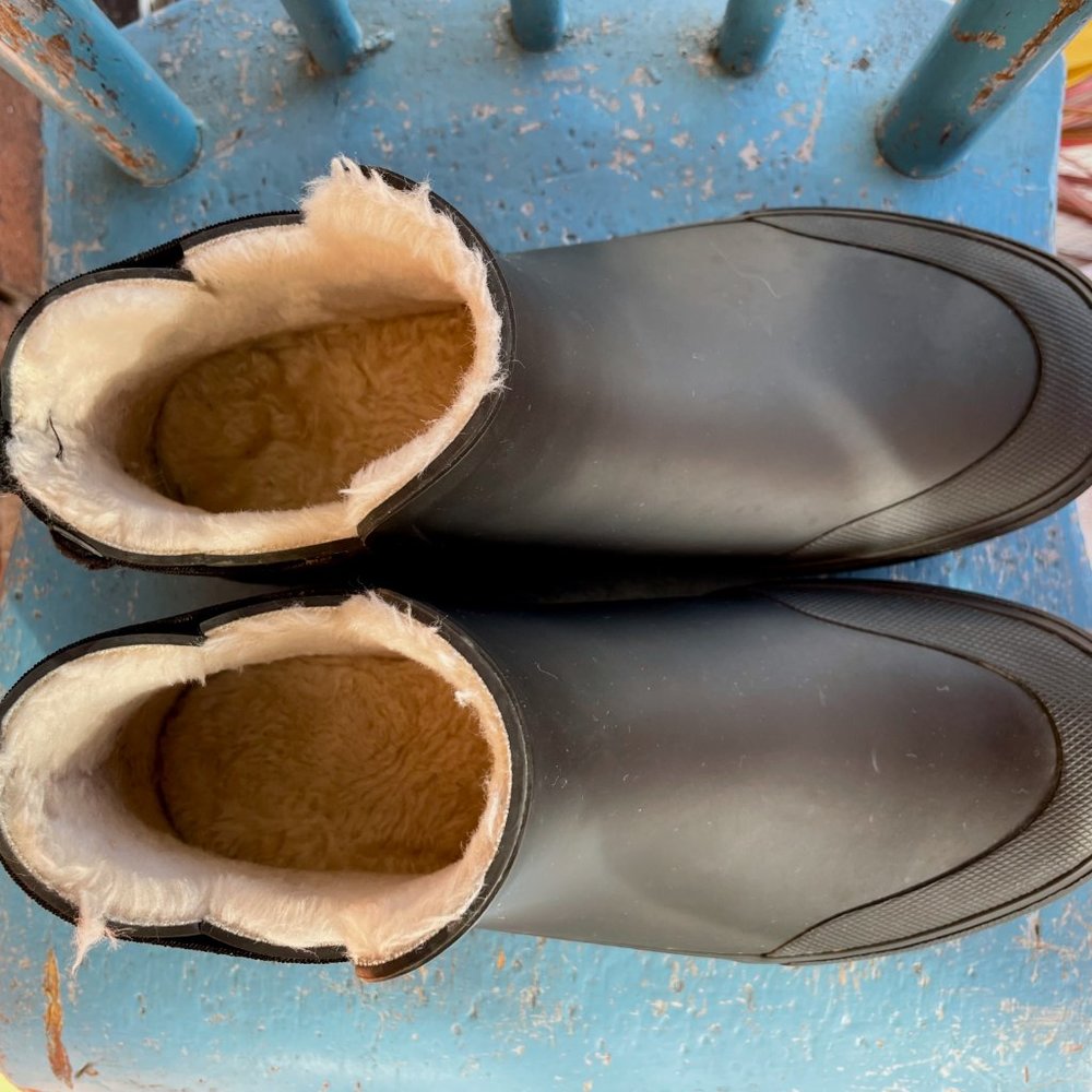 Tretorn Rain and Winter Boots - Picture 5 of 7